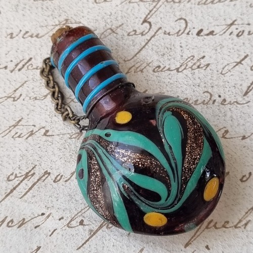 Petit flacon parfum - petit, en